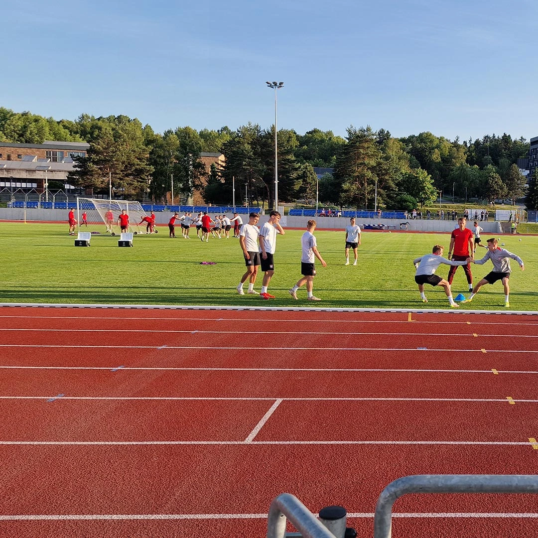 Tréning na Atletickom štadióne UNIZA.