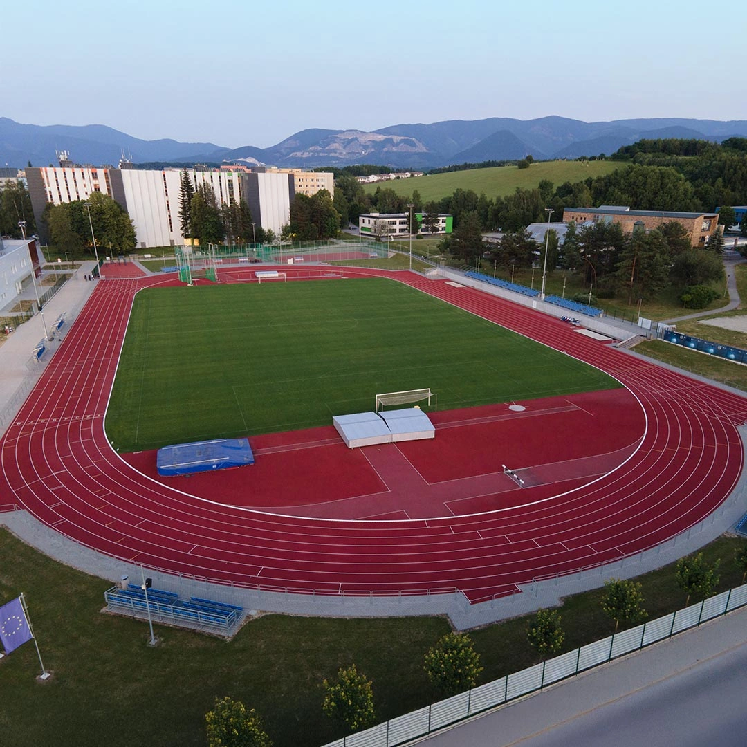 Záber Atletického štadióna UNIZA.